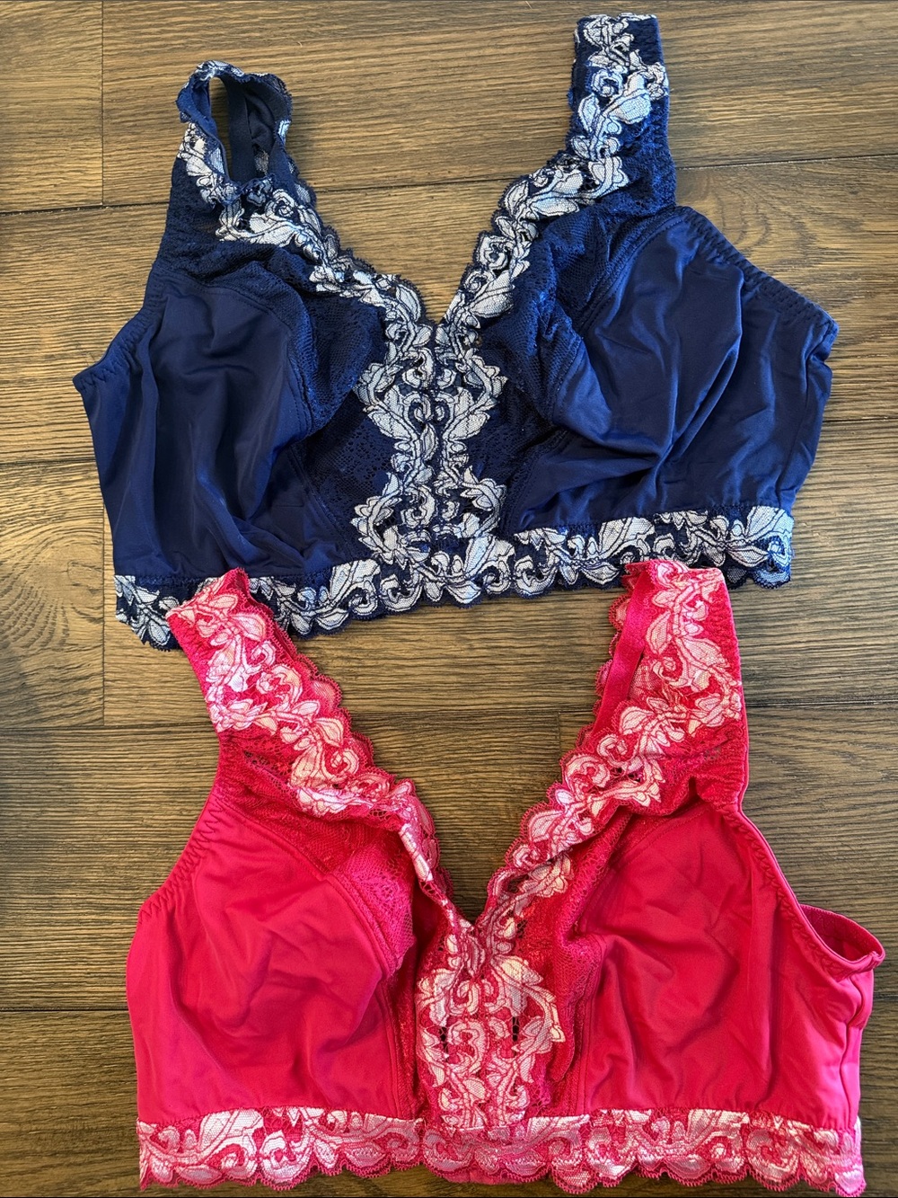 Breezies Set of 2 Lace Comfort Bras XL Blue Pink Wireless